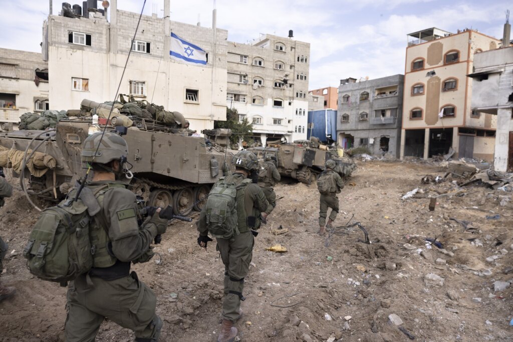 The occupation army continues to demolish homes