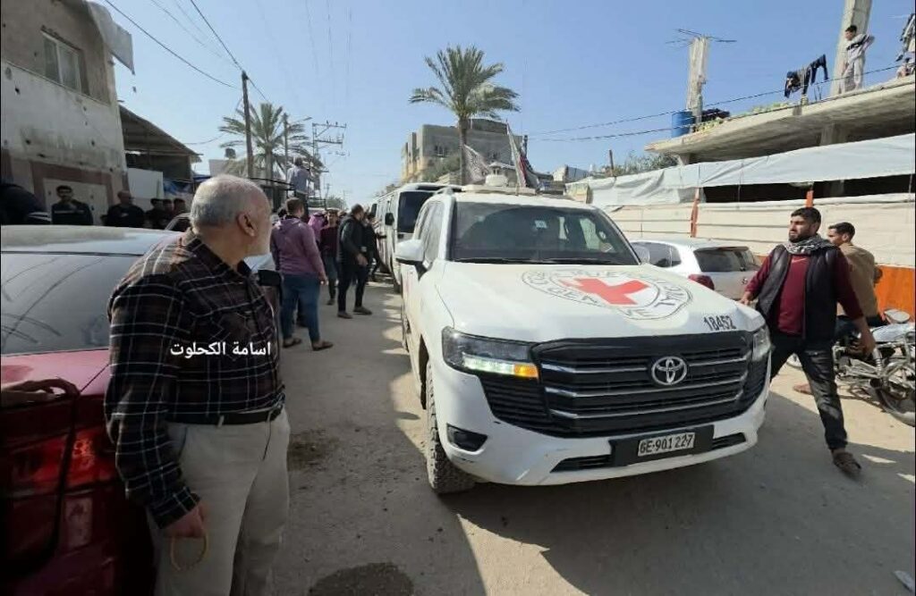 Gaza:24 detainees released and transferred for treatment amid signs of deteriorating health