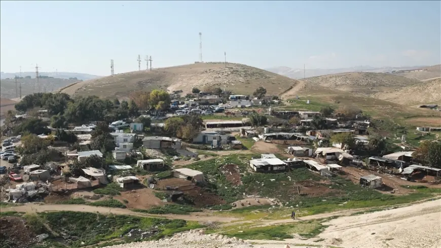 Amnesty International calls on the entity to stop forced displacement in Al-Khan Al-Ahmar and urges international action to protect Palestinians