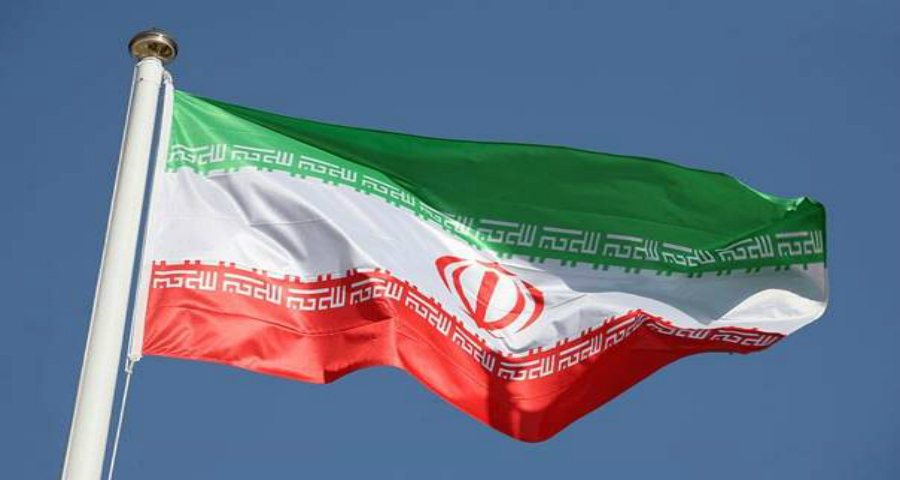Iran Announces Bombing of a Strategic Base in Qatar and Targeting a Second Ship in the Strait of Hormuz